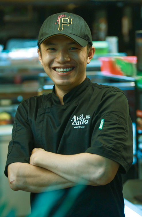 ABOUT EMPLOYEE | DEMI CHEF